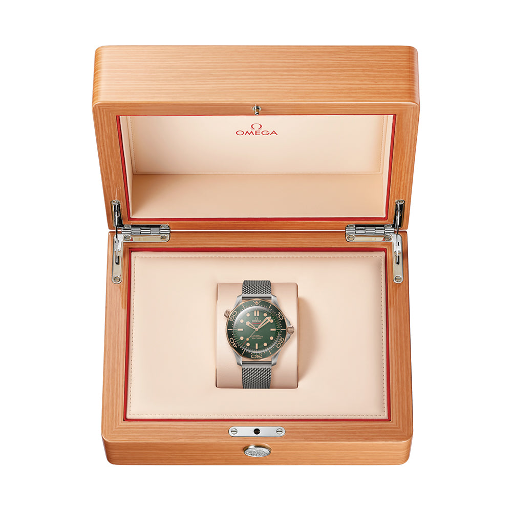 OMEGA Seamaster Diver 300M Titanium and Bronze Gold 42mm - Green on Bracelet